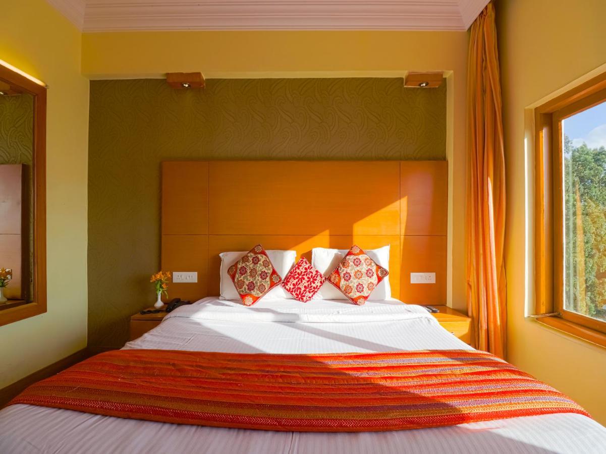 The Byke Sunshine Grand Hotel Ooty Ngoại thất bức ảnh