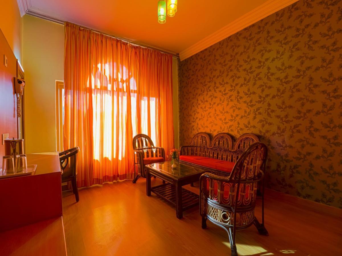 The Byke Sunshine Grand Hotel Ooty Ngoại thất bức ảnh